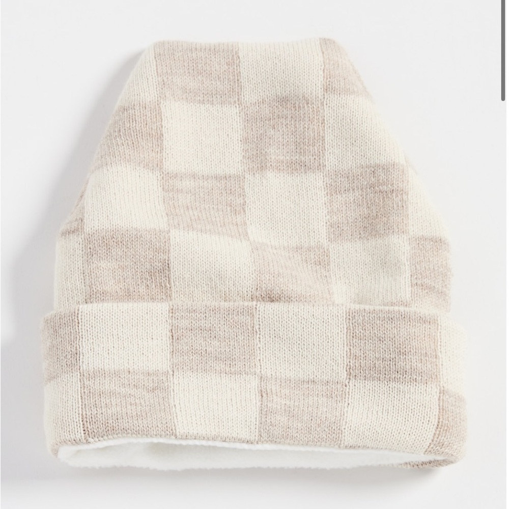 Loeffler Randall checkered beanie in Oatmeal/Cream